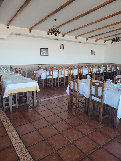 Restaurante Mundi - Cam. de la Barca, 19208 Alovera, Guadalajara, Spain