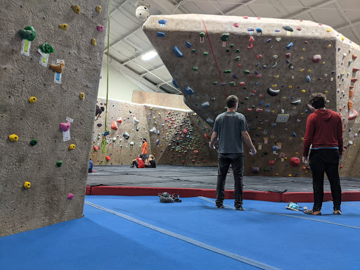 Rock Climbing «Gravity Vault», reviews and photos, 40 Watchung Ave, Chatham, NJ 07925, USA