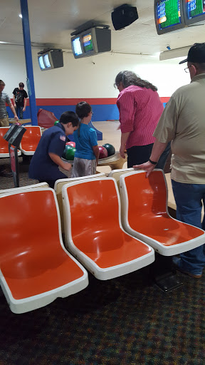 Bowling Alley «Athens Bowling Center», reviews and photos, 900 W Corsicana St, Athens, TX 75751, USA