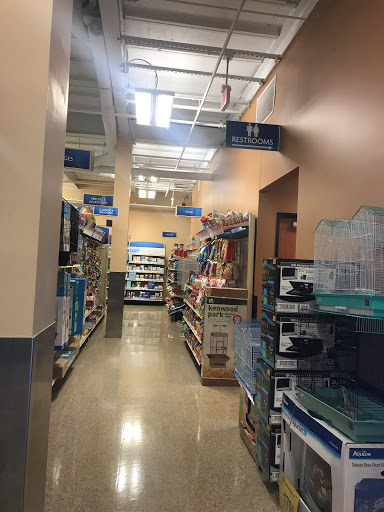 Pet Supply Store «PetSmart», reviews and photos, 215 Needham St, Newton, MA 02464, USA