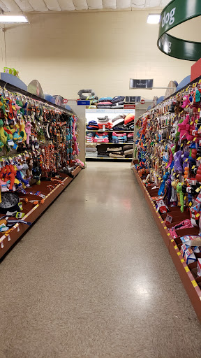 Pet Supply Store «PetSmart», reviews and photos, 288 12th Ave, Hanford, CA 93230, USA