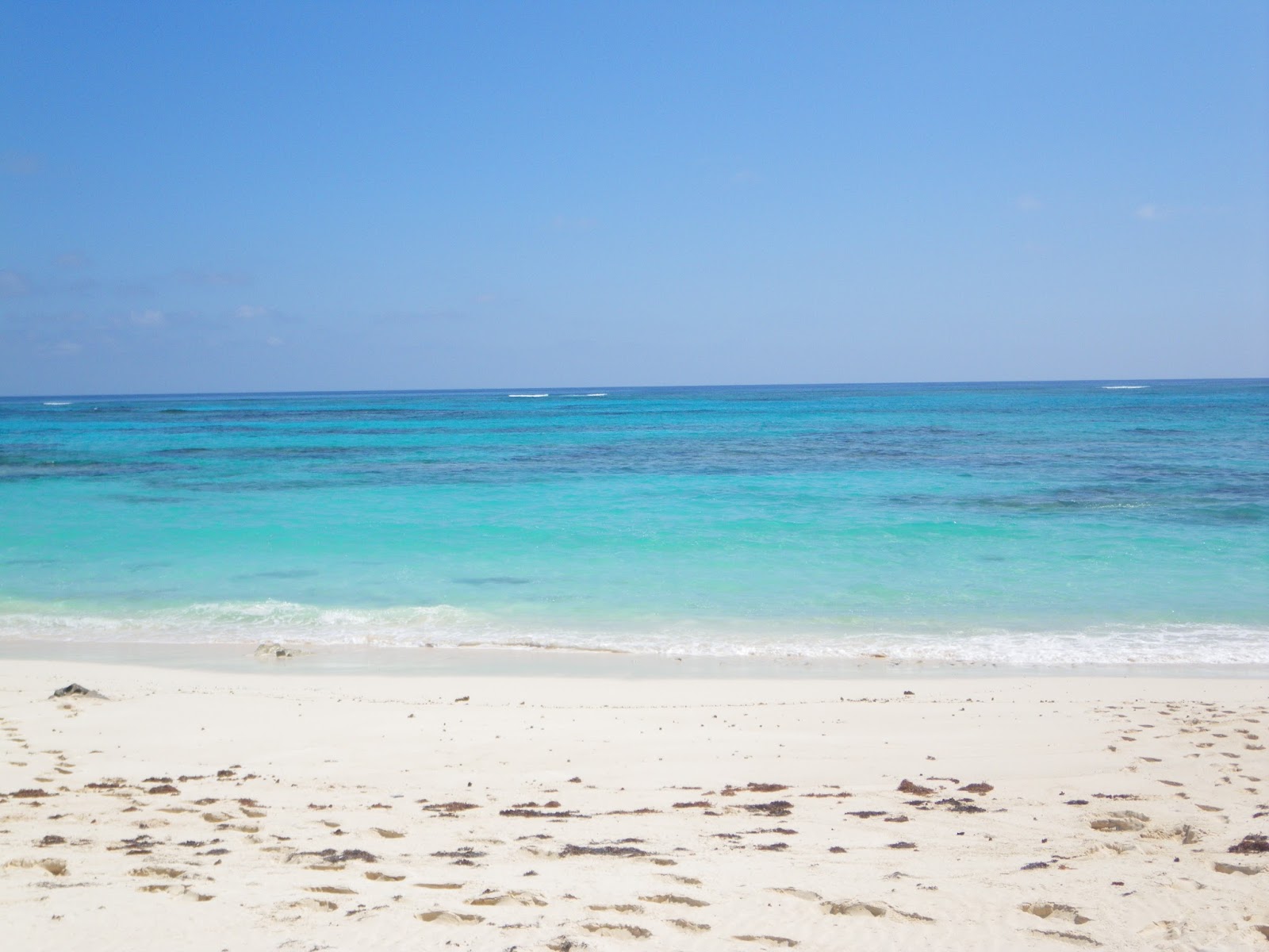 Governors Harbour beach的照片 便利设施区域