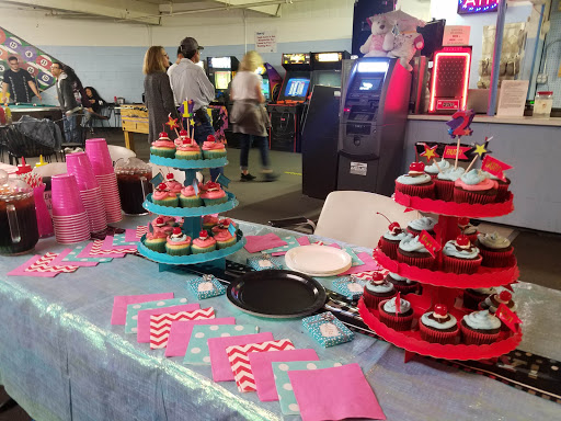 Bowling Alley «Eagle Lanes», reviews and photos, 307 W Chestnut Ave, Yakima, WA 98902, USA