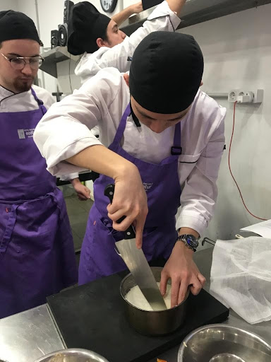 ESCUELA OFICIAL COCINA Y TURISMO ECOTUR