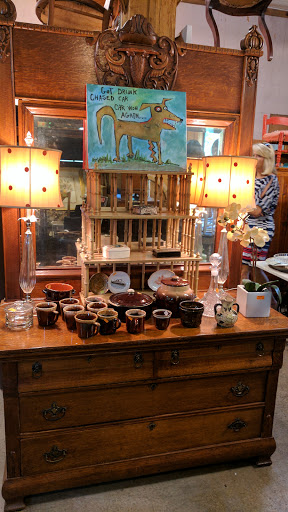 Used Furniture Store «Buried Treasures», reviews and photos, 1611 Fairview Blvd, Fairview, TN 37062, USA