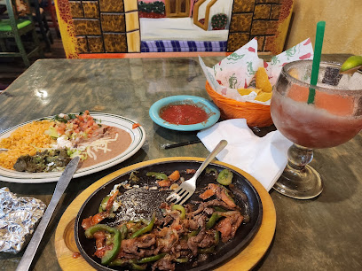 La Huerta Méxican Restaurant - 1052 Harrison St, Conway, AR 72032