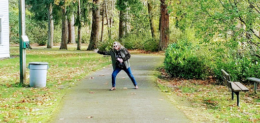 Grocery Store «Grocery Outlet Bargain Market», reviews and photos, 920 Ocean Beach Hwy, Longview, WA 98632, USA