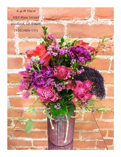 Florist «K & M Floral & Interior Plant Designs», reviews and photos, 537 Main St, Woodland, CA 95695, USA