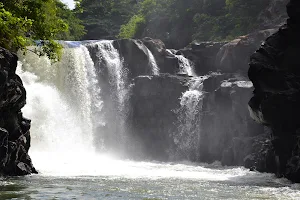 Beau Champ waterfall image