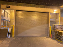 K & R Pest Management - Photo 4 - Car repair in Tempe, AZ, Chandler