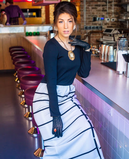 Beauty Salon «Mint Salon», reviews and photos, 827 S State St, Lockport, IL 60441, USA