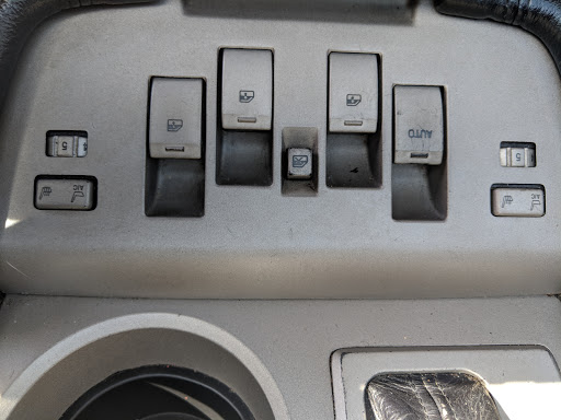 Used Car Dealer «Wolff Auto Sales», reviews and photos, 711 Providence Blvd, Clarksville, TN 37042, USA