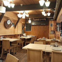 Photo n°28 de l'Extrad Restaurant spécialités montagnardes à Risoul ()