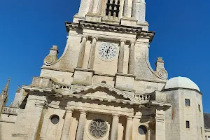 Luçon Cathedral image