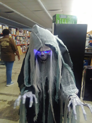 Discount Store «Roses Express», reviews and photos, 1031 S Wayne St, Milledgeville, GA 31061, USA