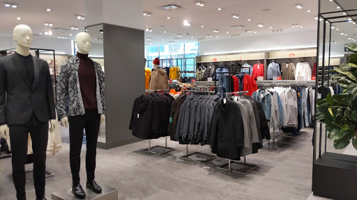 Clothing Store «H&M», reviews and photos, 214 Crocker Park Blvd, Cleveland, OH 44145, USA