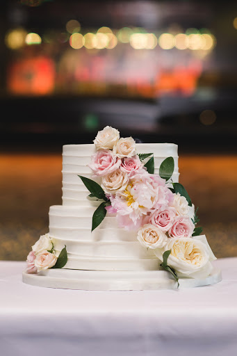 Florist «Lake Zurich Florist», reviews and photos, 34 E Main St, Lake Zurich, IL 60047, USA