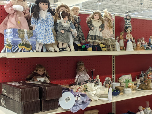 Thrift Store «The Salvation Army Family Store & Donation Center», reviews and photos, 6555 Sashabaw Rd, Village of Clarkston, MI 48346, USA