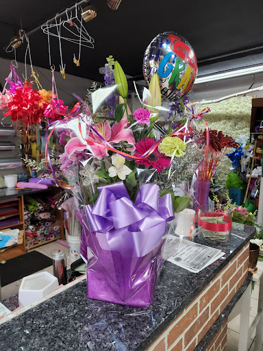 Florist «Gerties Flowers», reviews and photos, 806 Meacham Ave, Elmont, NY 11003, USA