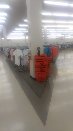 Clothing Store «Burlington Coat Factory», reviews and photos, 8225 E Kellogg Dr, Wichita, KS 67207, USA