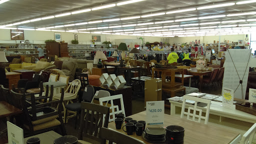 Thrift Store «Waterfront Rescue Mission Thrift Store», reviews and photos, 4376 Gulf Breeze Pkwy, Gulf Breeze, FL 32563, USA