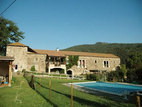 Lodge Le bout du chemin - meublé et chambres d'hôtes à Retournac Retournac