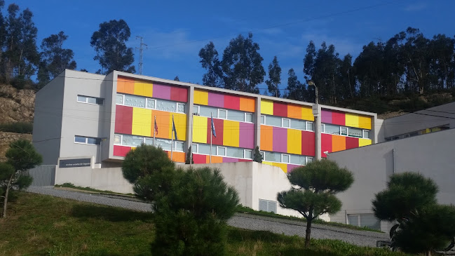 Centro Escolar De Lagares