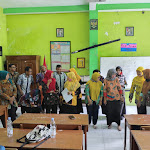 Review SD Negeri Bungurasih Kecamatan Waru