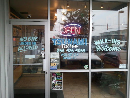 Tattoo Shop «Tsunami Tattoo», reviews and photos, 3213 S 38th St B, Tacoma, WA 98409, USA
