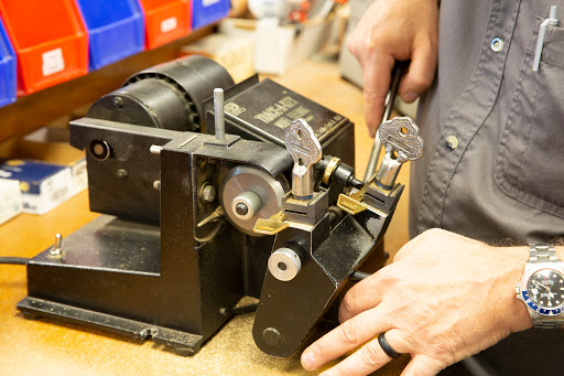 Locksmith «Strauss Security Solutions», reviews and photos, 4663 121st St, Urbandale, IA 50323, USA