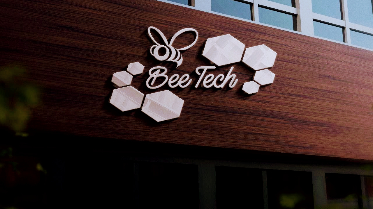 Bee Tech Photo
