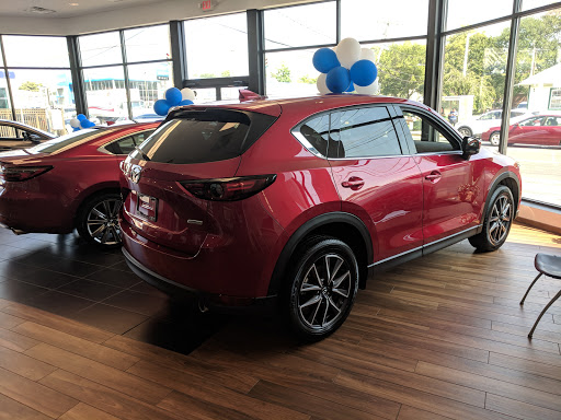 Mazda Dealer «Mazda of Valley Stream», reviews and photos, 676 W Merrick Rd, Valley Stream, NY 11580, USA