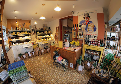 Fromagerie Au Chien Sous La Table à Maisons-Alfort