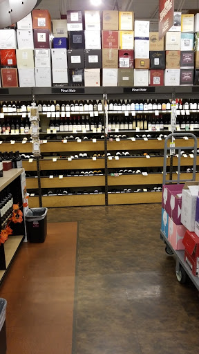 Wine Store «Total Wine & More», reviews and photos, 1641 Carl D. Silver Parkway, Fredericksburg, VA 22401, USA