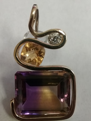 Pawn Shop «Gulf Coast Jewelry and Loan», reviews and photos, 12123 S Cleveland Ave, Fort Myers, FL 33907, USA