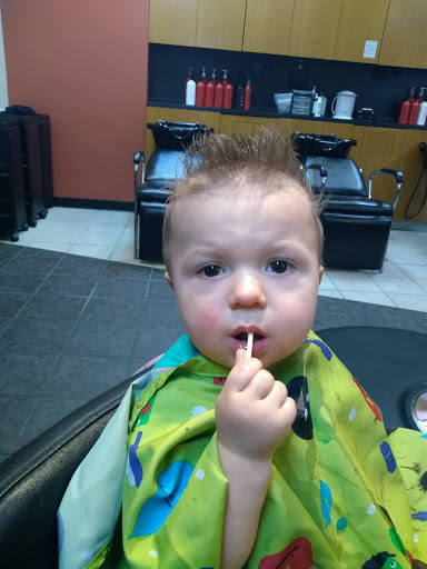 Hair Salon «Fantastic Sams Cut & Color», reviews and photos, 440 Middlesex Rd, Tyngsborough, MA 01879, USA