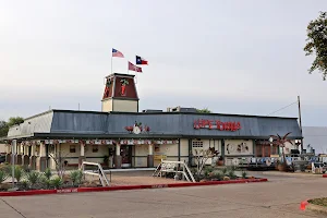 Lupe Tortilla Mexican Restaurant image