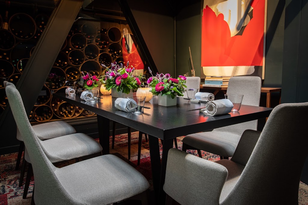 Avery Restaurant 94115