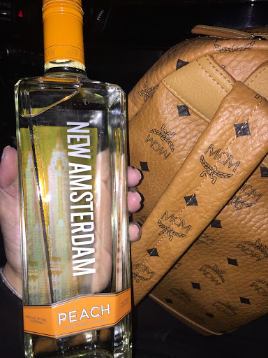 Liquor Store «2 AM Liquor», reviews and photos, 16904 Parthenia St, Northridge, CA 91343, USA