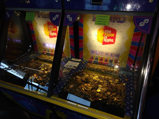 Shopping Mall «Southwood Shopping Center», reviews and photos, 1701 W Ben White Blvd, Austin, TX 78701, USA