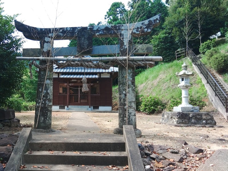 豊山神社