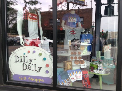 Gift Shop «Dilly Dally in the Alley», reviews and photos, 216 Locust St, Hudson, WI 54016, USA