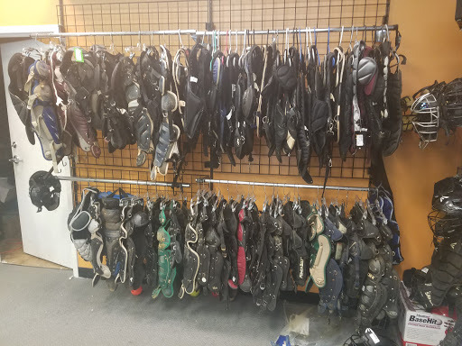 Sporting Goods Store «Play It Again Sports», reviews and photos, 1281 Jefferson Davis Hwy, Fredericksburg, VA 22401, USA