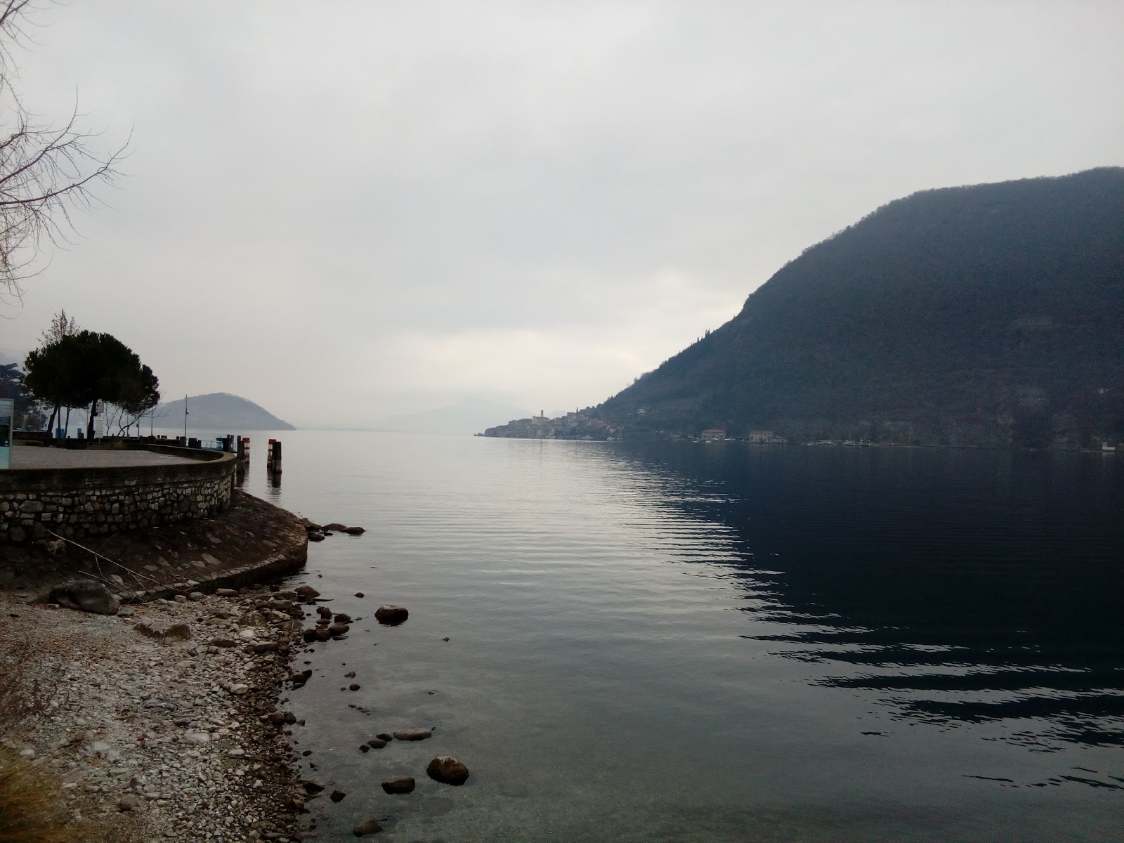 Foto van Spiaggia Libera Carini met kort en recht