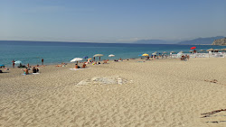 Foto von Spiaggia libera del Castelletto und die siedlung