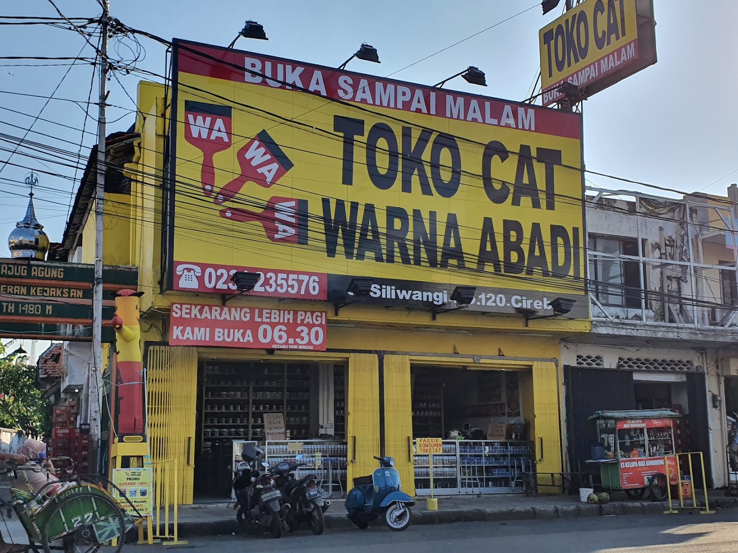Toko Cat Warna Abadi Cirebon Photo