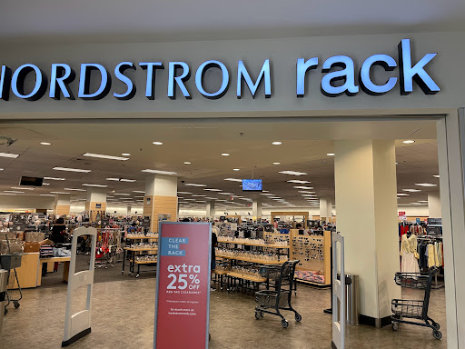 Department Store «Nordstrom Rack Pentagon Centre», reviews and photos, 1201 S Hayes St, Arlington, VA 22202, USA