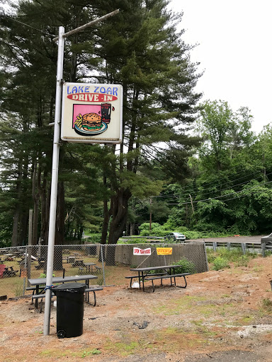 Hamburger Restaurant «Lake Zoar Drive In», reviews and photos, 14 Roosevelt Dr, Stevenson, CT 06491, USA