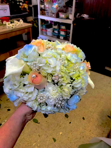 Florist «Forget Me Not Flowers & Gifts», reviews and photos, 423 Crain Hwy S, Glen Burnie, MD 21061, USA
