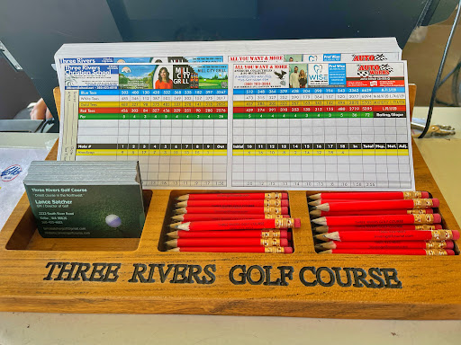 Golf Course «Three Rivers Golf Course», reviews and photos, 2222 S River Rd, Kelso, WA 98626, USA